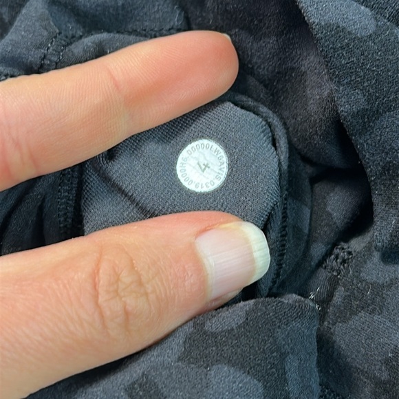 Lululemon Align Crop *21" Formation Camo Deep Coal Multi - Picture 4 of 5